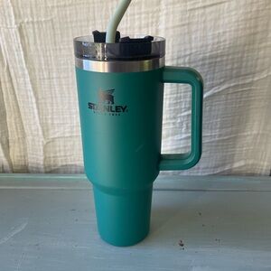 Stanley 40oz drink cup